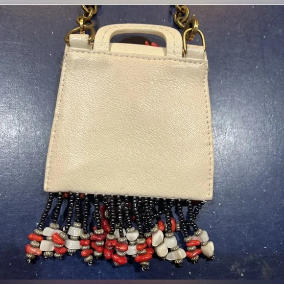 SALVATORE FERRAGAMO Vintage Coral Bead & White Leather Coin Purse +Chain RARE - Picture 3 of 13